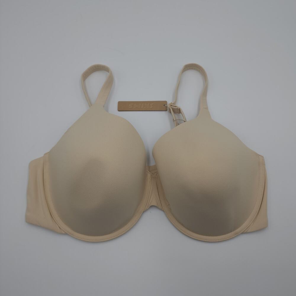 SKIMS Nude Toned Seamless Underwire Bra